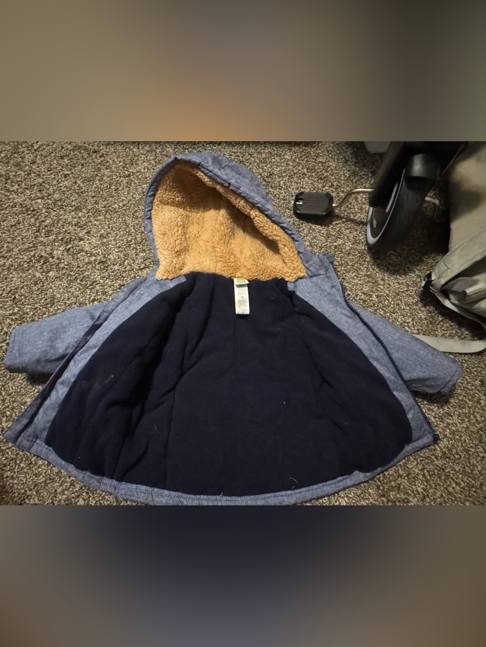 Winter jacket - Picture 3 of 4